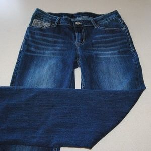 Maurices Dark Wash Mid Rise Jeans 10 R Boot